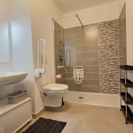 Maisonette Near Valras-Plage Beach