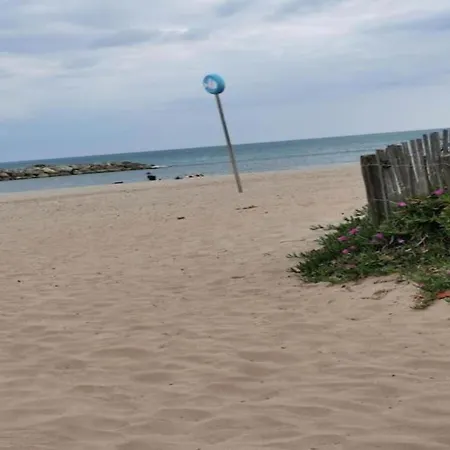 Nyaraló Maisonette Near Valras-Plage Beach *